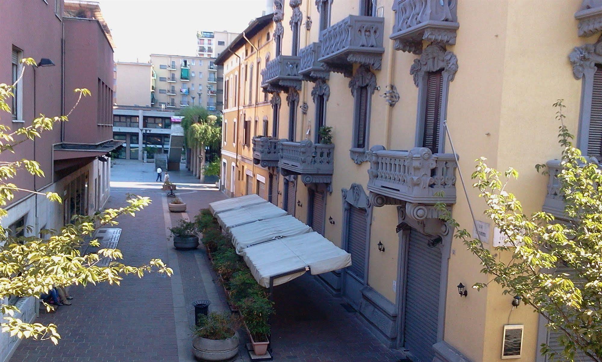Hotel Nuovo Rondo Sesto San Giovanni Exterior foto
